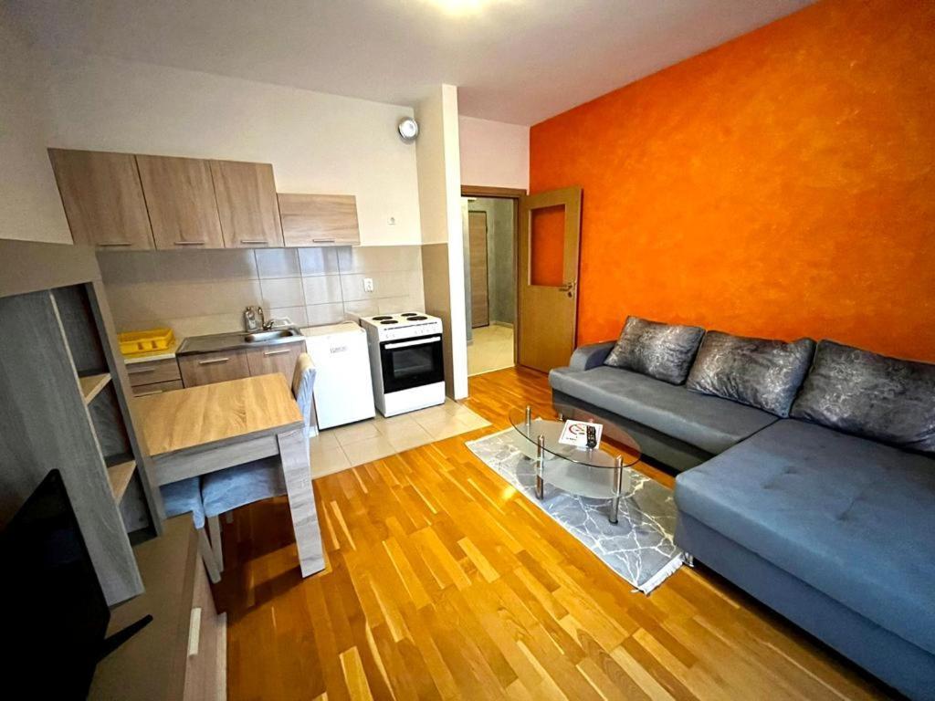 Naki Apartmani Ποντγορίτσα Εξωτερικό φωτογραφία