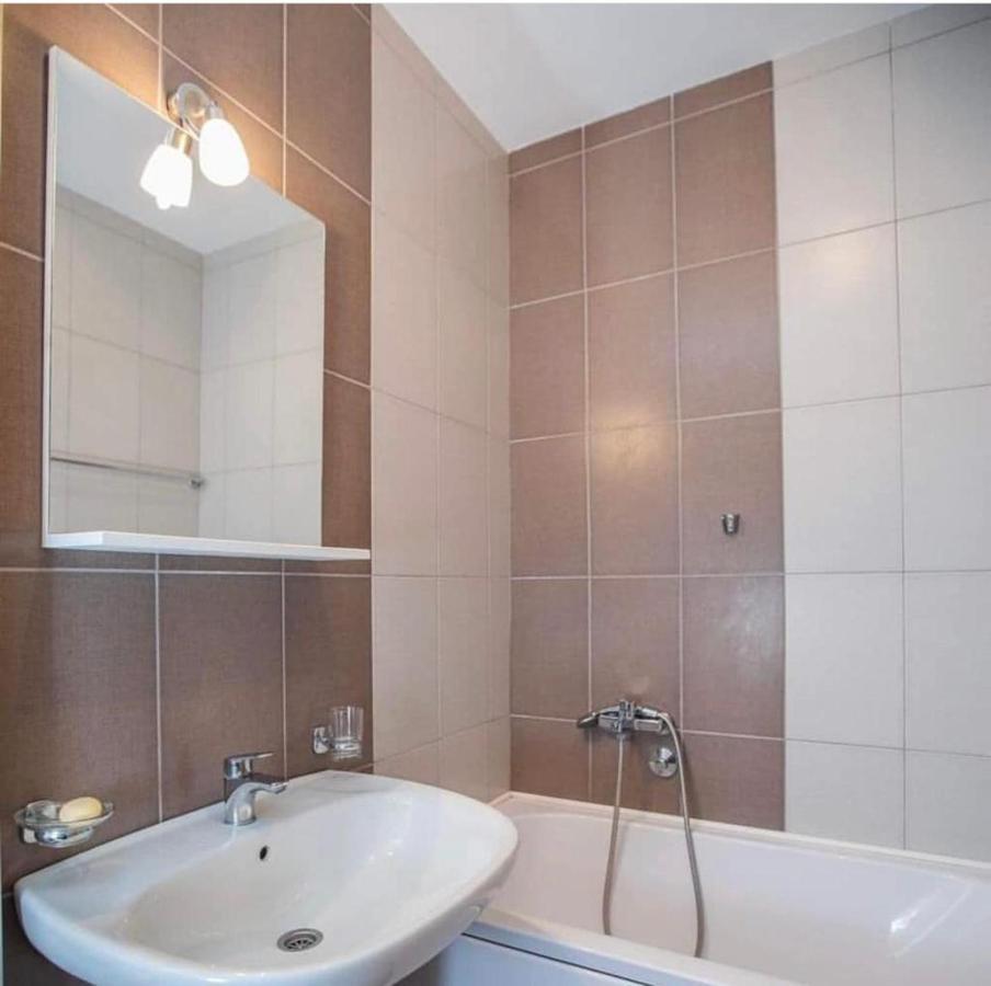 Naki Apartmani Ποντγορίτσα Εξωτερικό φωτογραφία