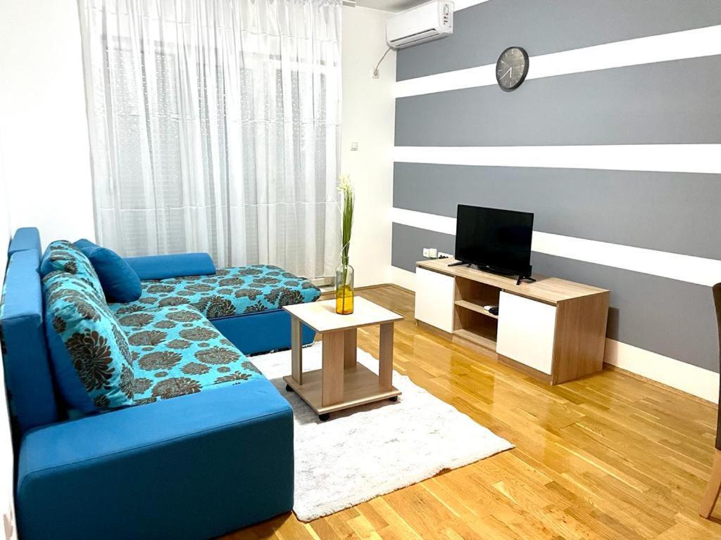 Naki Apartmani Ποντγορίτσα Δωμάτιο φωτογραφία
